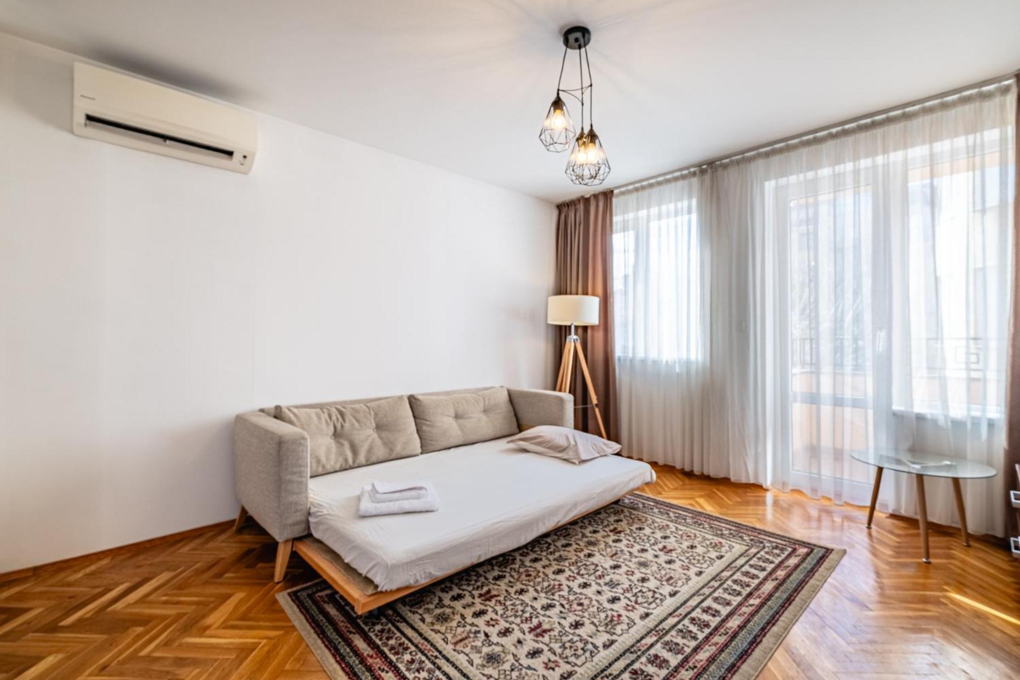 Seaside Serenity Charming Apartment By Sea Garden Varna Exterior photo